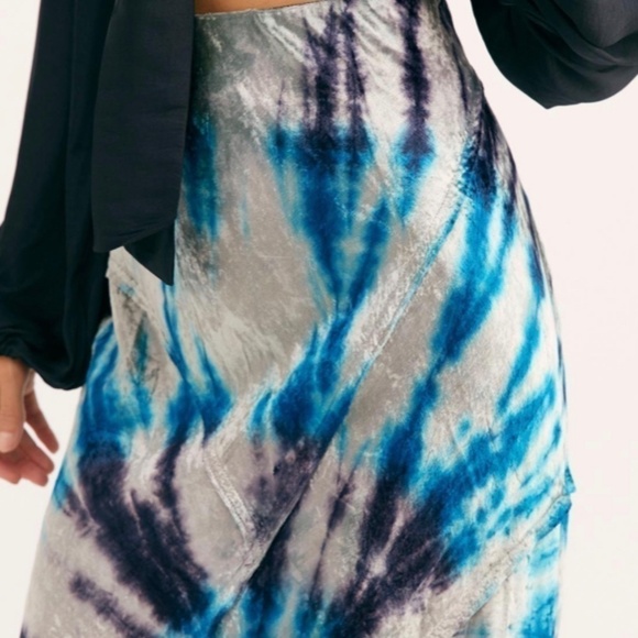 NWT Free People Velvet Serious Swagger Stretch M - Picture 2 of 8